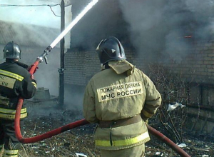 При пожаре в Таганроге пострадал человек При пожаре в Таганроге пострадал человек