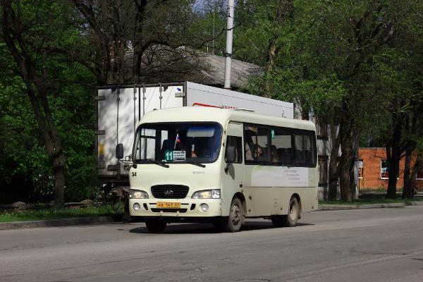 Житель Таганрога предложил ввести дополнительную маршрутку Житель Таганрога предложил ввести дополнительную маршрутку