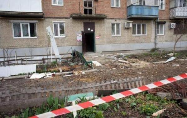 Восстановить разрушенный подъезд власти Таганрога планируют к июню Восстановить разрушенный подъезд власти Таганрога планируют к июню