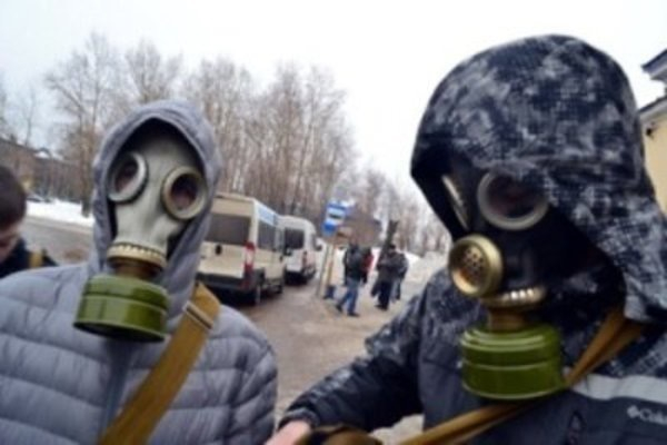 Жители Русского поля обнаружили причину неприятного запаха в микрорайоне Жители Русского поля обнаружили причину неприятного запаха в микрорайоне