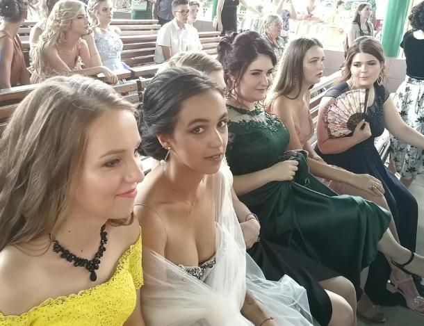 Почти 200 золотых медалистов наградили в Таганроге Почти 200 золотых медалистов наградили в Таганроге