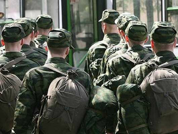 Число призывников-добровольцев в Таганроге тает с каждым годом Число призывников-добровольцев в Таганроге тает с каждым годом