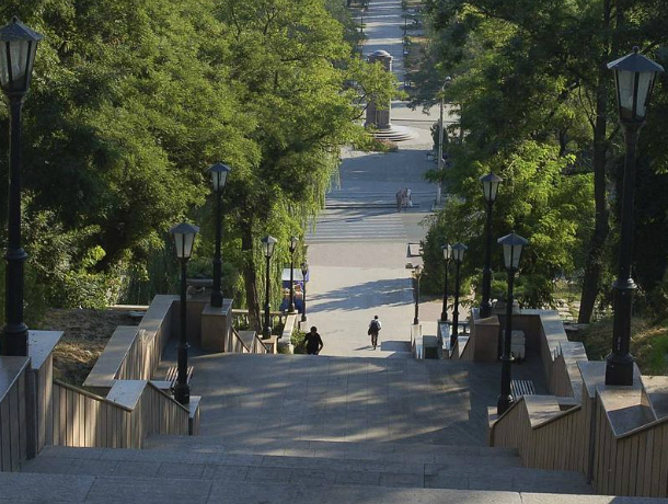 В Таганроге одна из улиц окажется оформлена в стиле 18 века В Таганроге одна из улиц окажется оформлена в стиле 18 века