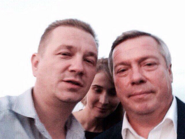 Сегодня День рождения у Дмитрия Беспалова – руководителя «Молодежного клуба» в Таганроге Сегодня День рождения у Дмитрия Беспалова – руководителя «Молодежного клуба» в Таганроге
