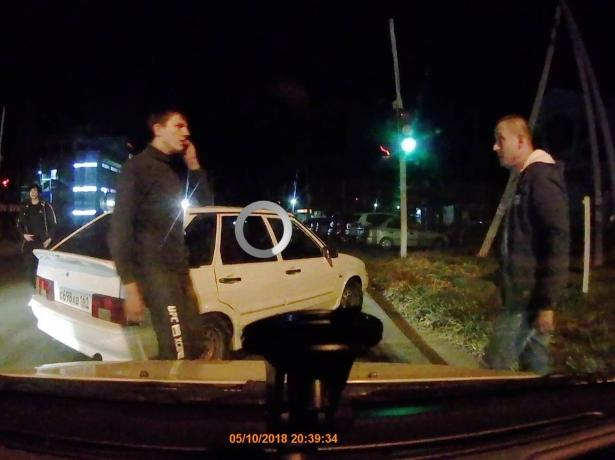 В дорожном конфликте таганрожец получил сильную травму в основании черепа В дорожном конфликте таганрожец получил сильную травму в основании черепа