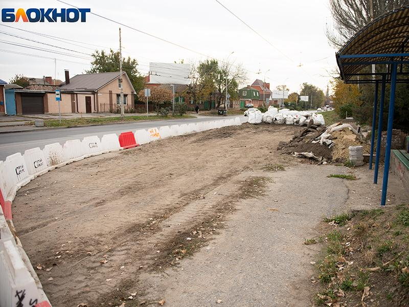 В Таганроге снова на месяц перекроют улицу Дзержинского В Таганроге снова на месяц перекроют улицу Дзержинского