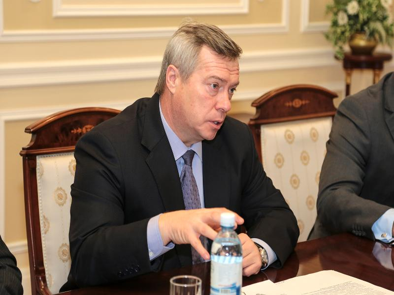 Губернатор Василий Голубев утвердил план по противодействию экстремизму Губернатор Василий Голубев утвердил план по противодействию экстремизму