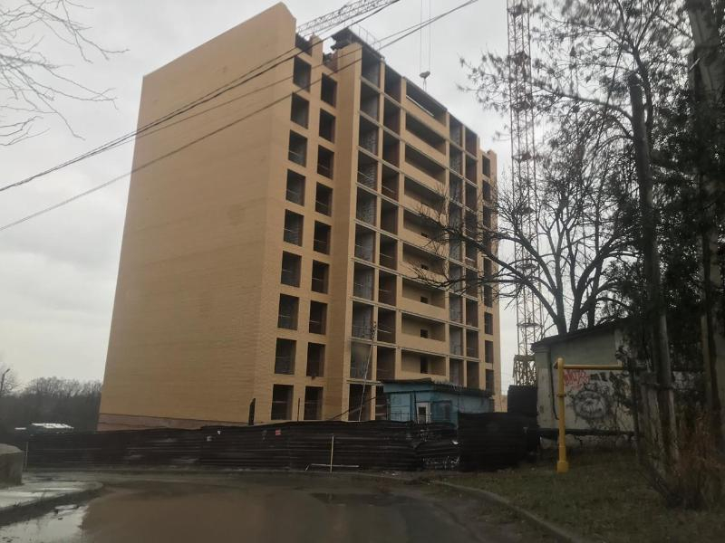 Помощника депутата беспокоит строительство многоэтажного дома в Таганроге Помощника депутата беспокоит строительство многоэтажного дома в Таганроге