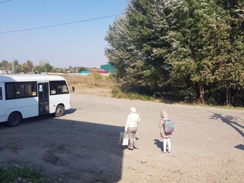 «Мы все стоим на улице, на жутчайшем ветре»: таганрожцы снова возмущаются сервисом в маршрутках «Мы все стоим на улице, на жутчайшем ветре»: таганрожцы снова возмущаются сервисом в маршрутках