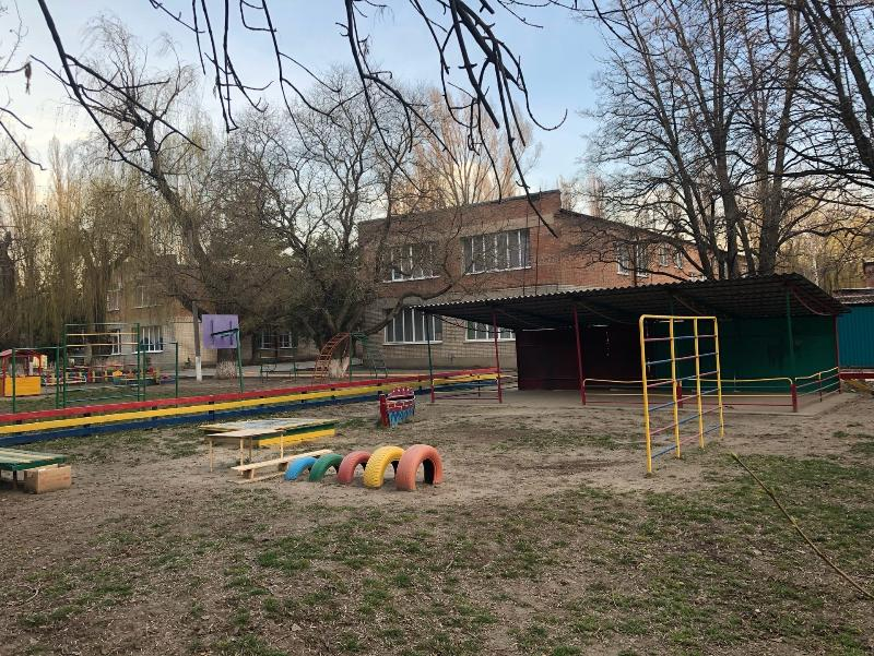 В Таганроге 9.5 млн рублей уйдет на выборочный ремонт кровли детского сада В Таганроге 9.5 млн рублей уйдет на выборочный ремонт кровли детского сада