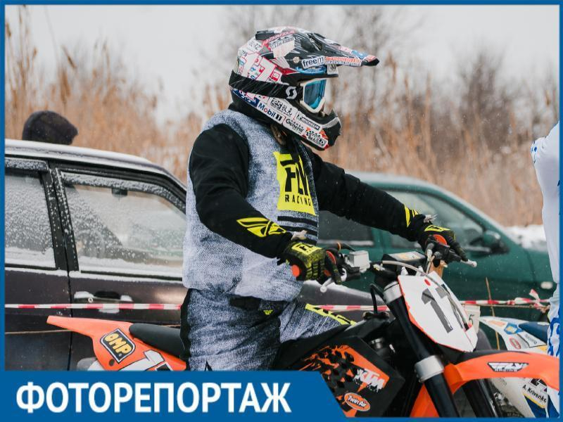 Мотокросс в Таганроге прошел 23 февраля в честь Дня защитника Отечества Мотокросс в Таганроге прошел 23 февраля в честь Дня защитника Отечества