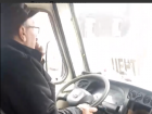 В Таганроге водители «Автолайна КО» безнаказанно курят в маршрутках