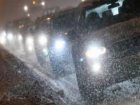 Из –за нечищеных дорог  таганрогские водители стоят в многокилометровых пробках