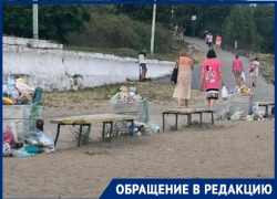 Центральный пляж Таганрога похож на мусорку