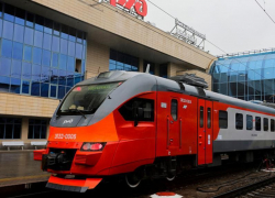 Две электрички Ростов-Таганрог временно изменили расписание