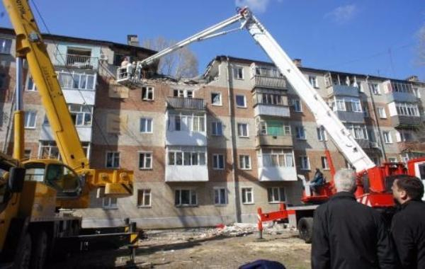 Пять тысяч рублей получили сорок жильцов пострадавшего при взрыве дома в Таганроге