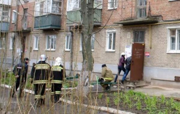 Жильцы разрушенного в Таганроге дома предпочли пожить в гостинице