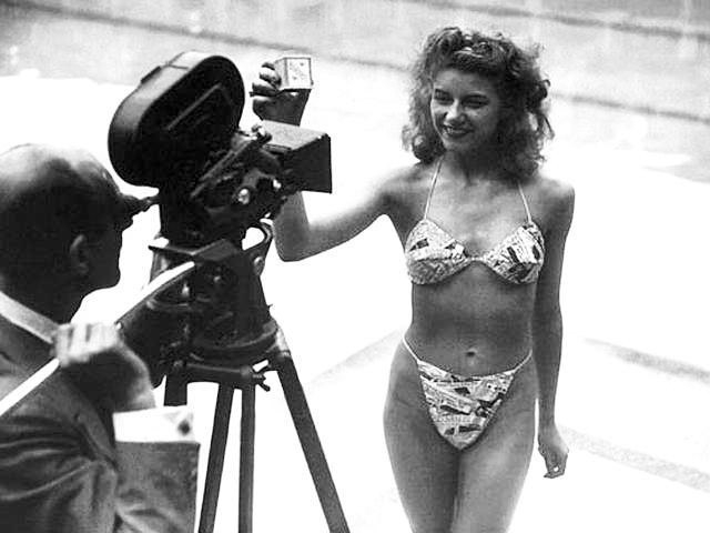 5 июля 1946 года миру впервые продемонстрировали купальник –бикини