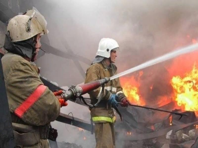 Снова пожар в одной из многоэтажек Таганрога