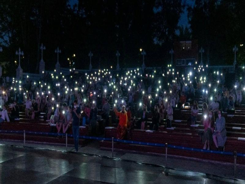 Уличное кино в библиотеке: Таганрог оригинально встретит знаменитый фестиваль