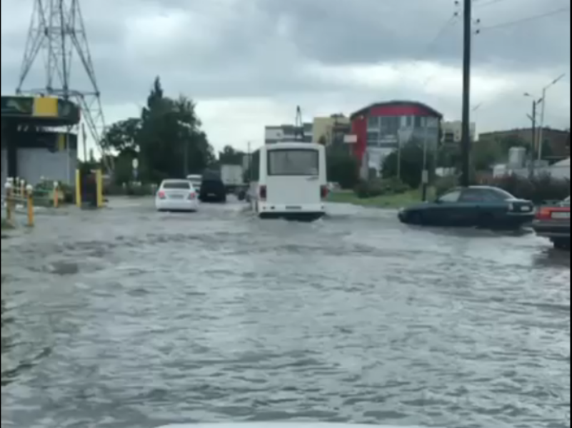 Потоп в таганроге сегодня. Таганрог дождь. Новости Таганрога.